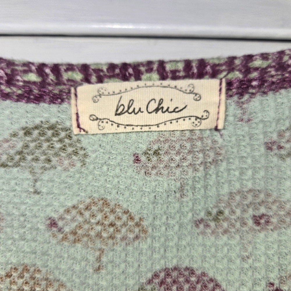 Blu Chic Women's L Top with Tree Design - Picture 4 of 10